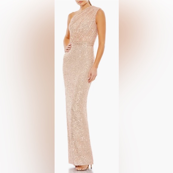 NEW Mac Duggal Sequined Rose Gold Ruched One Shoulder Gown Sz 6 - Picture 2 of 7